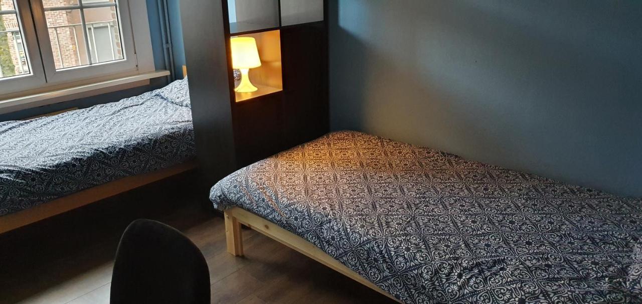 Room With 2 Separated Beds Mortsel Екстериор снимка